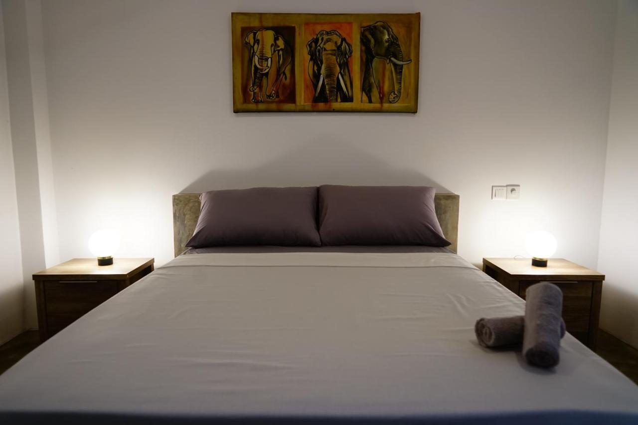 Island Life Hotel Негомбо Екстериор снимка